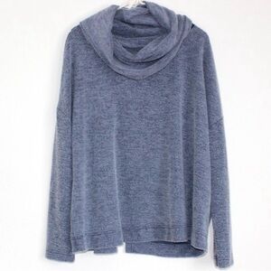 Z Supply Scalloped Back Cowl Neck Top Size Small NWT